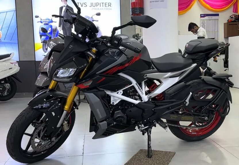 TVS Apache RTR 310 Black