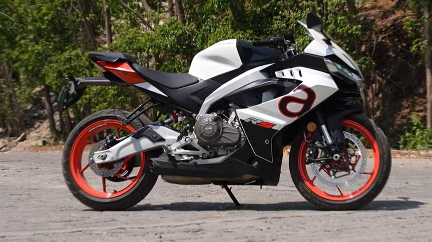  Aprilia RS 457