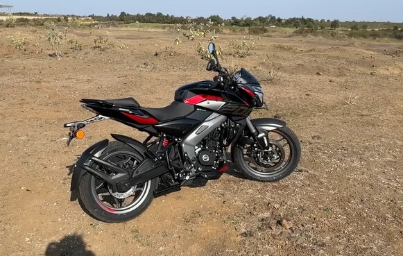 Bajaj Pulsar NS200
