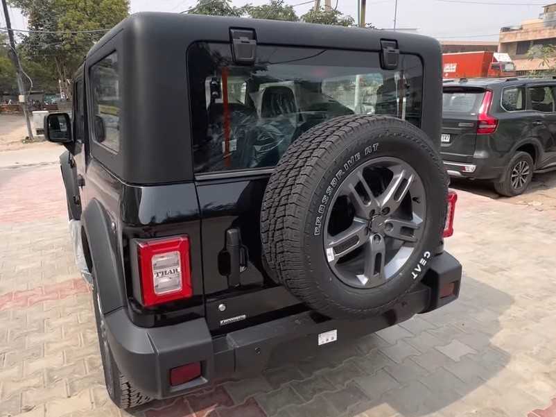  Mahindra Thar 2025