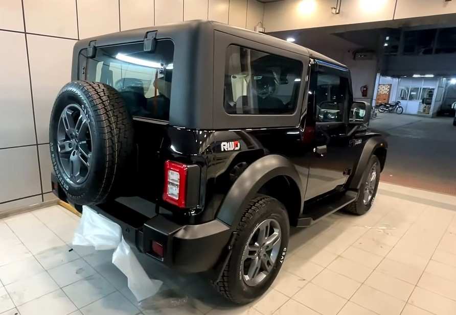  Mahindra Thar 2025