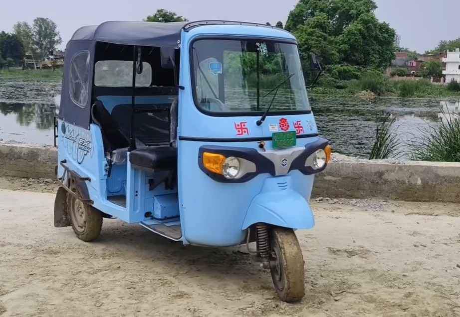 Piaggio Ape E-City 