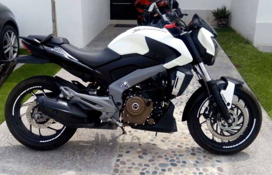 TVS Apache RTR 200 Fi 4V E100 2025 