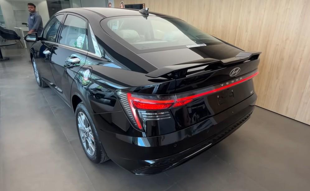 Hyundai Verna 2025