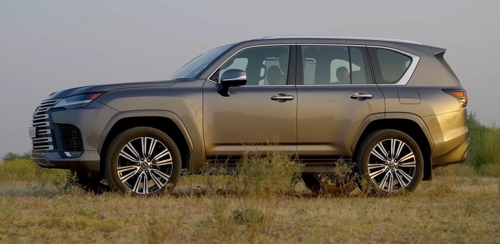 Lexus LX 500d
