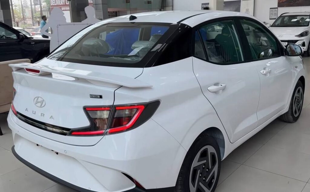 Hyundai Aura 2025