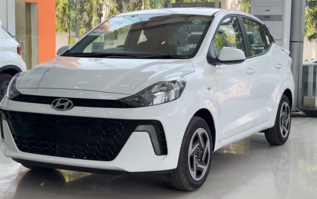 Hyundai Aura 2025