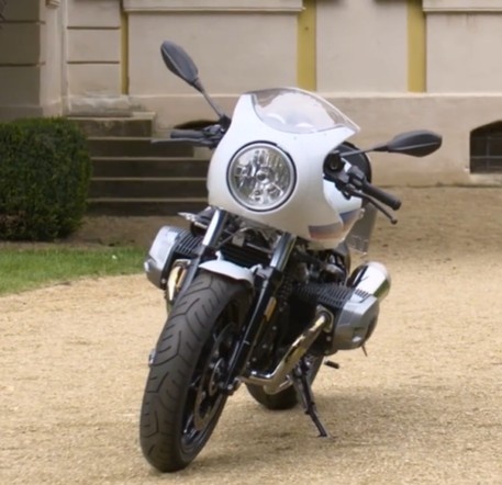 BMW R nineT Racer 2025