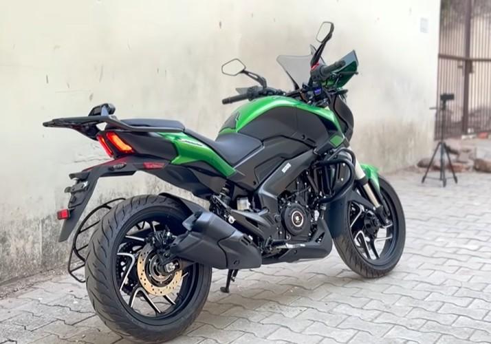 Bajaj Dominar 2025 
