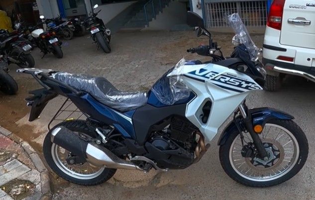 Kawasaki Versys X 300 2025