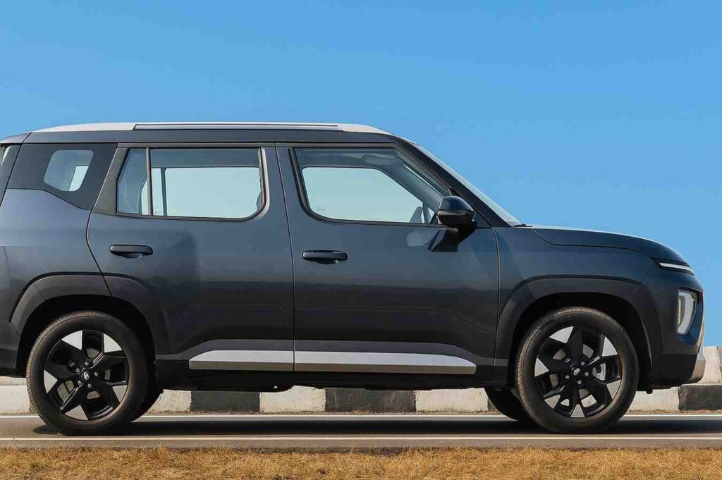  Kia Syros SUV 