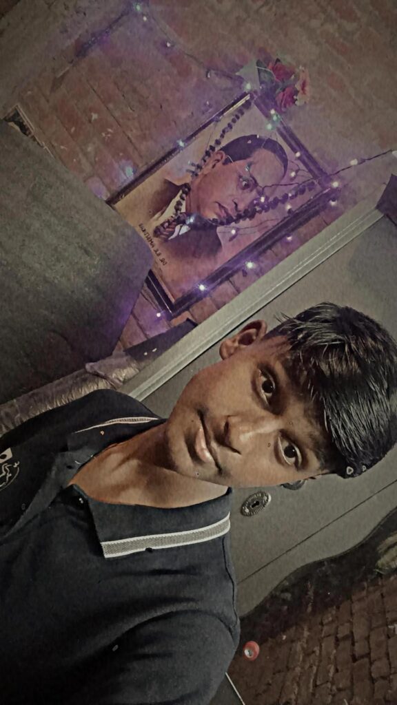 Ankush Gautam kon hai